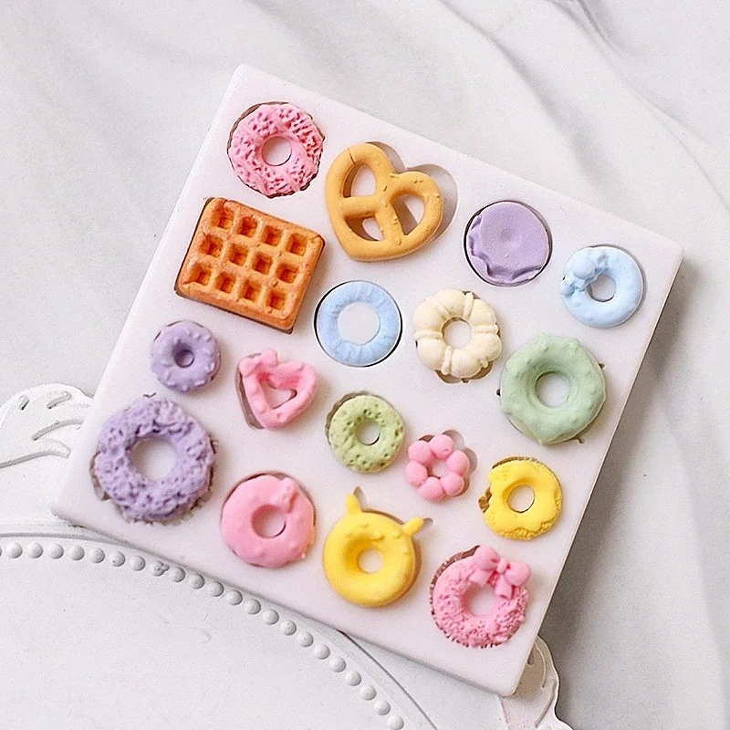 Cute Bunny Bear Carrot House S - огляд і ціна Donut Mold Silicone